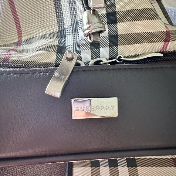 Burberry Black and Cream Backpack with Classic Check Pattern - Picture 4 of 5